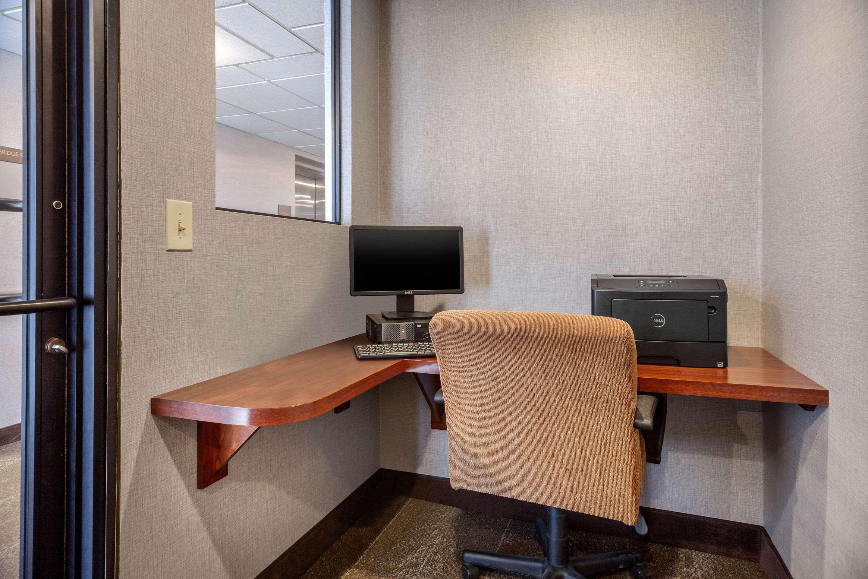 Comfort Suites Green Bay Buitenkant foto