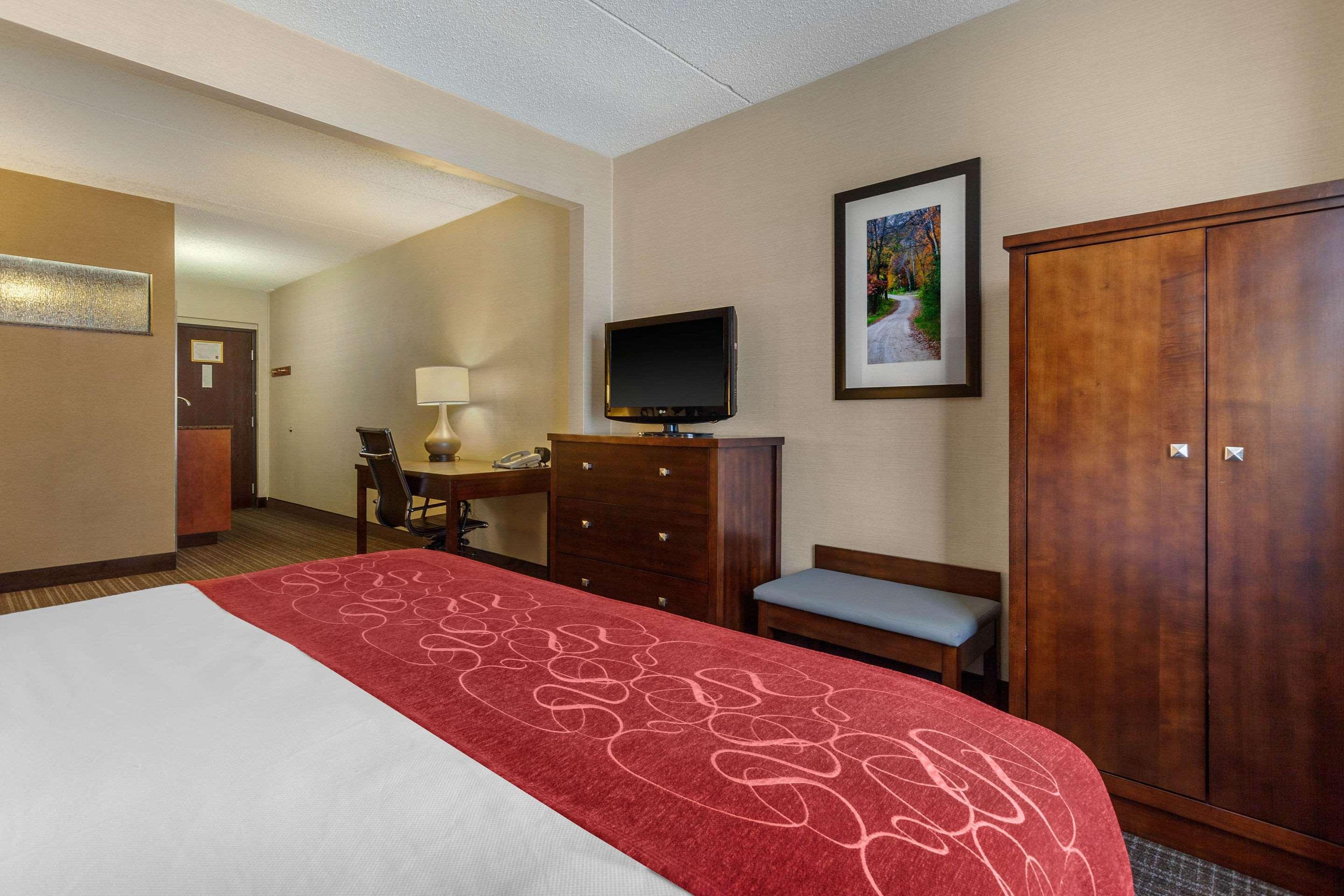 Comfort Suites Green Bay Buitenkant foto