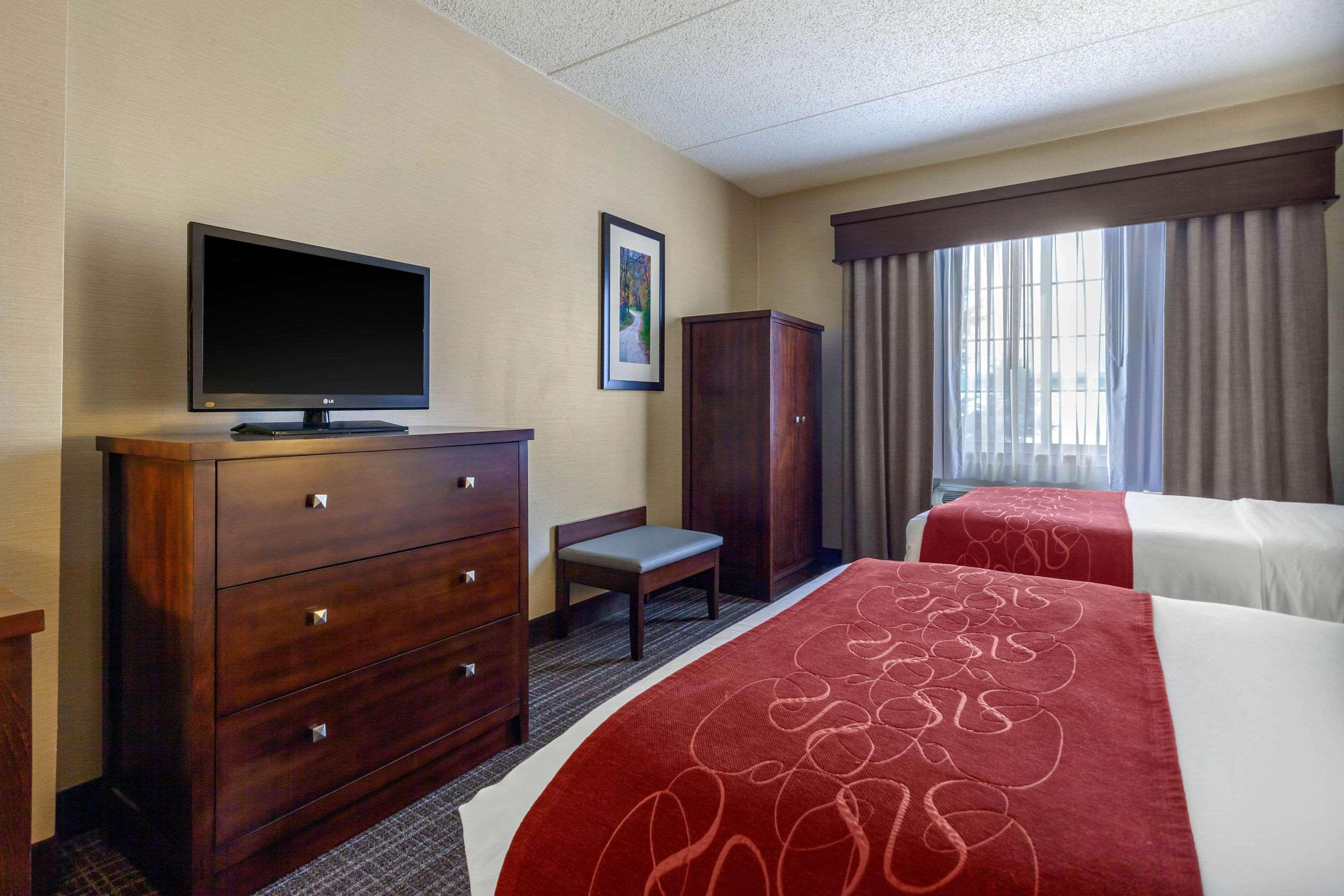 Comfort Suites Green Bay Buitenkant foto