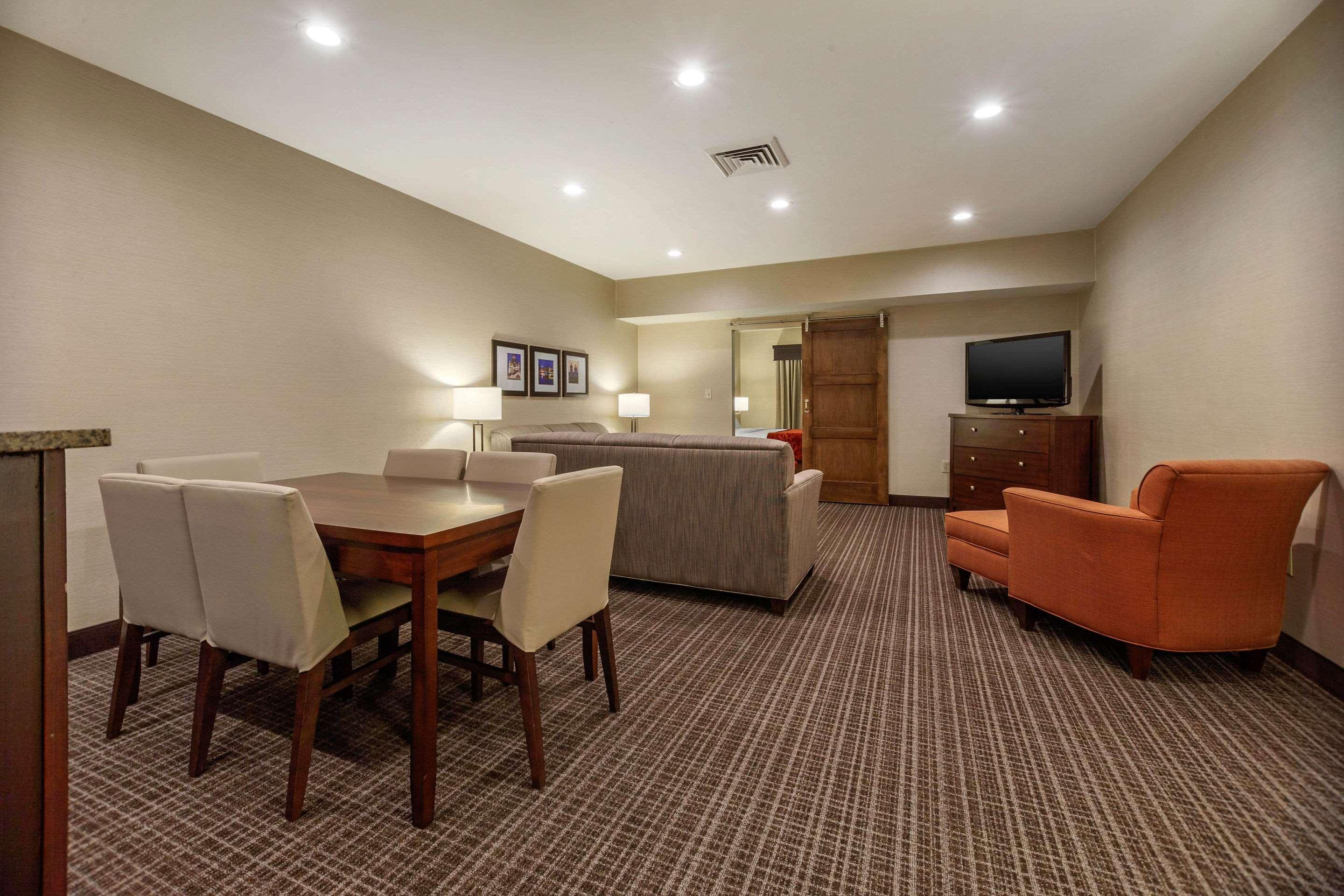 Comfort Suites Green Bay Buitenkant foto