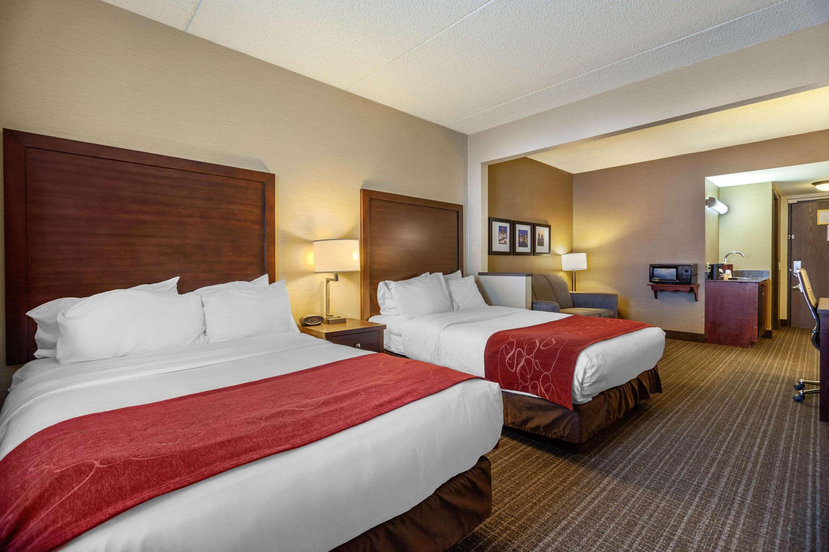 Comfort Suites Green Bay Buitenkant foto